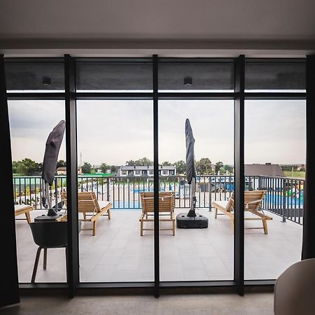 Velyka Omelyana Sofia Hotel מראה חיצוני תמונה